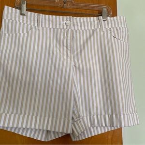 Tommy Hilfiger shorts. Size 12